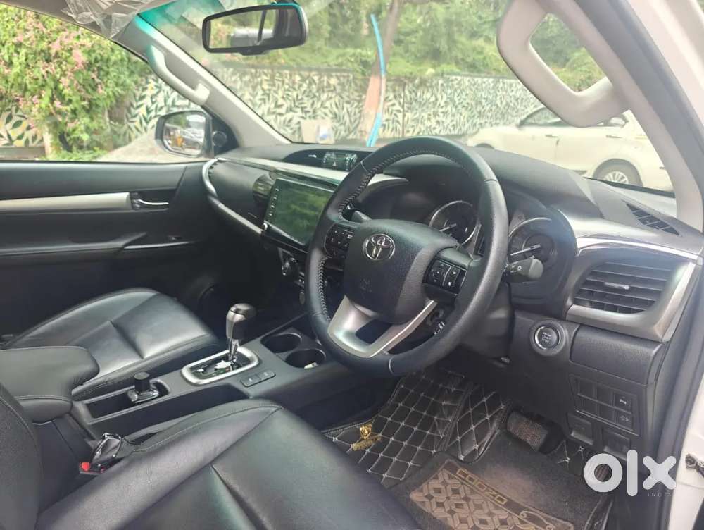 Toyota Hilux 2024 Diesel Well Maintained