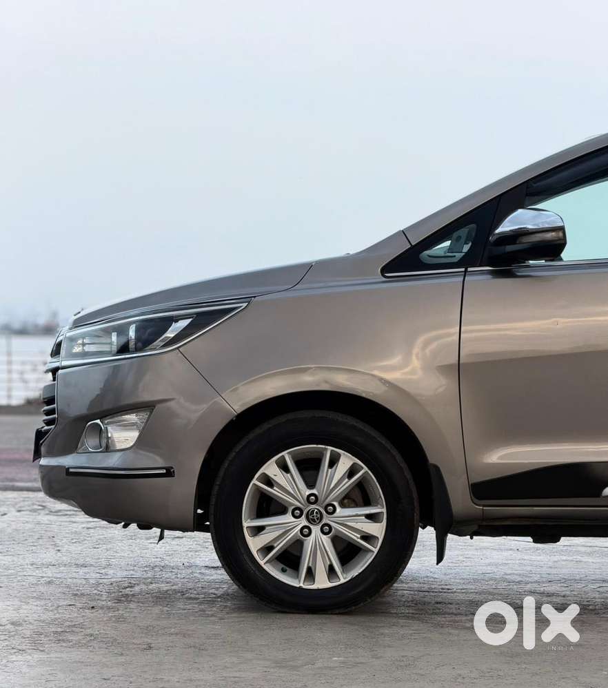 Toyota Innova Crysta 2.8 Zx At, 2016, Diesel