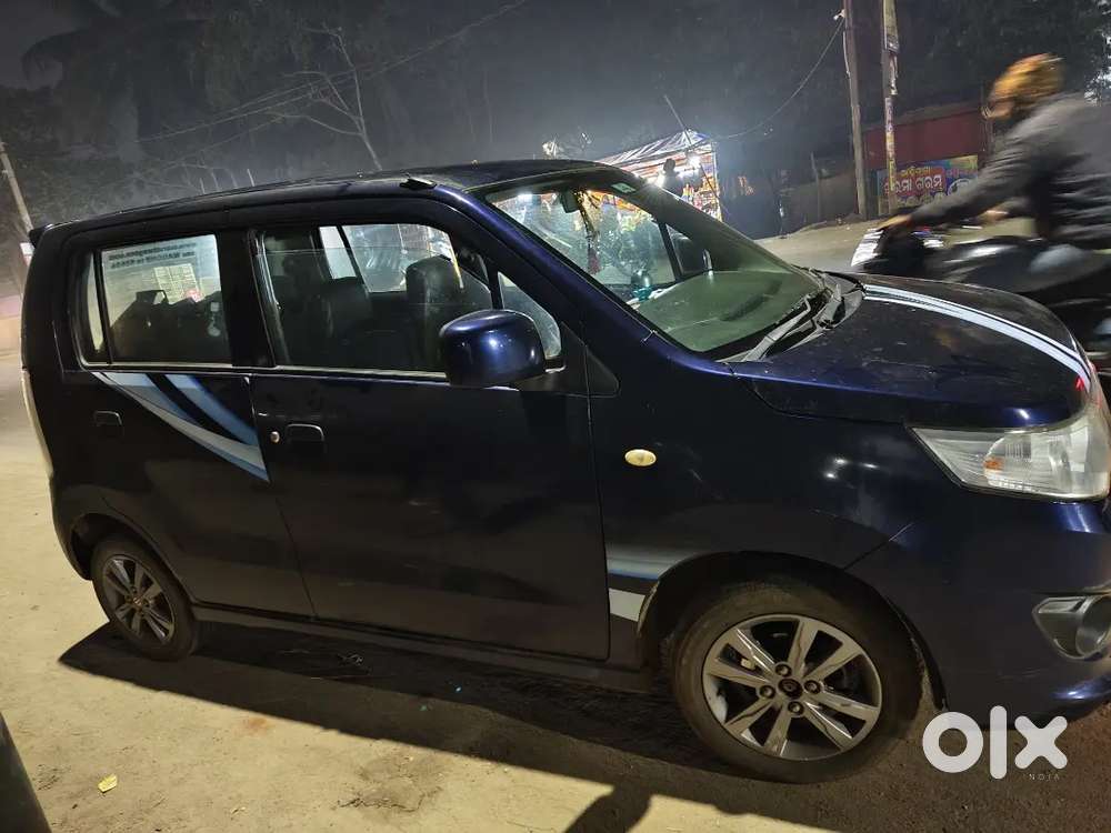 Maruti Suzuki Wagon R Stingray 2017 Petrol Well Maintained