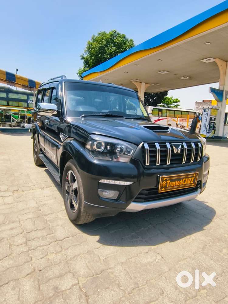 Mahindra Scorpio Classic 2.2 S 11 Mt 7 Cc, 2023, Diesel