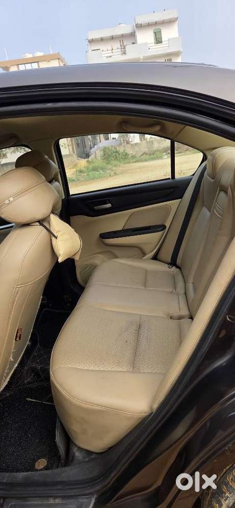 Honda Amaze Vx 1.2 Petrol Mt, 2023, Petrol