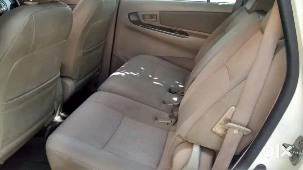 Toyota Innova  2006