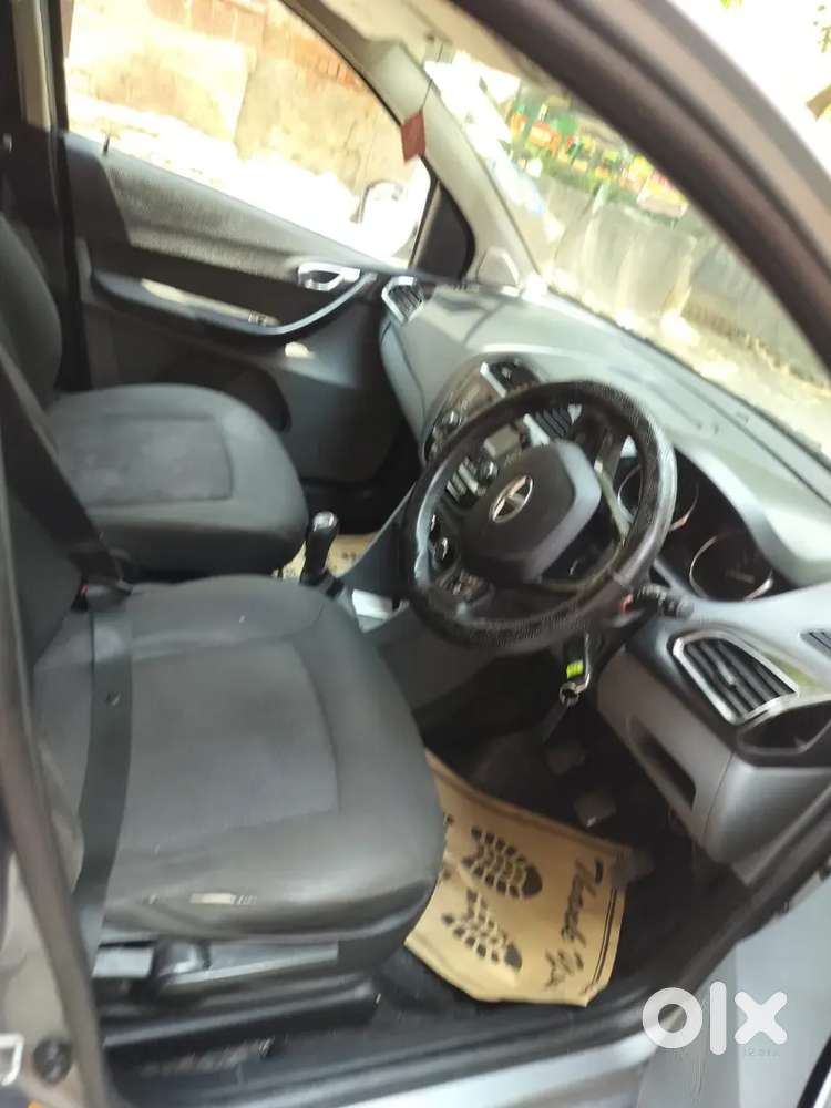 Tata Tigor Diesal 1st Owner New Tyres Full Insured