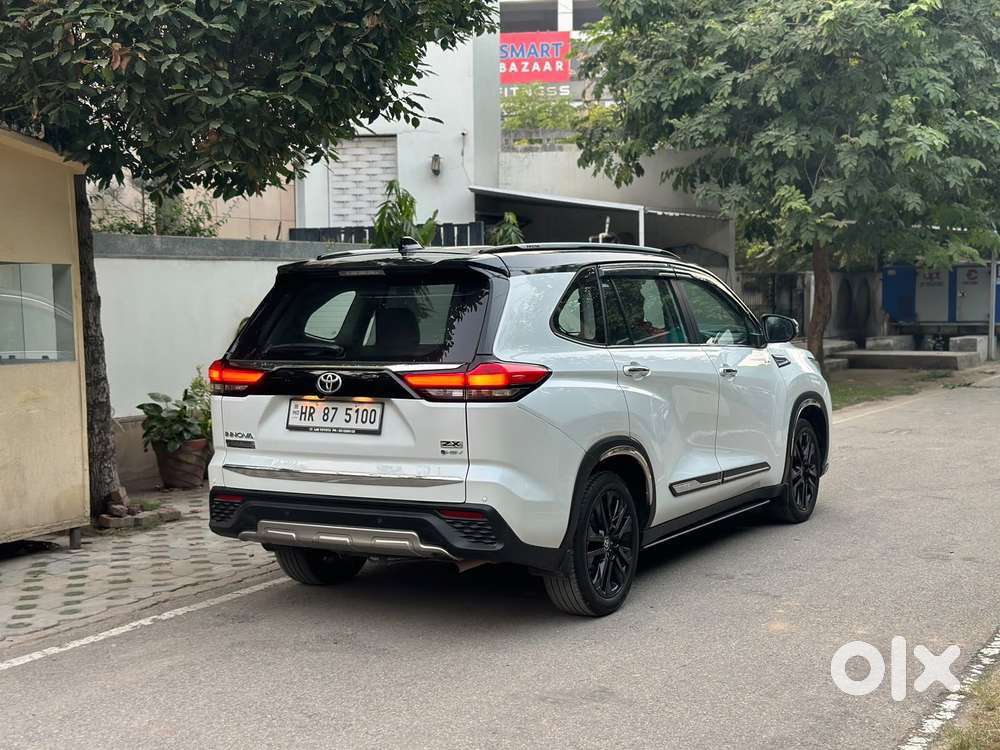 Toyota Innova Hycross Zx(o), 2026, Petrol