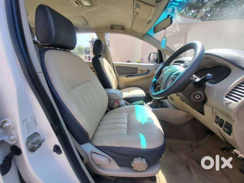 Toyota Innova 2.5 G (diesel) 7 Seater, 2012, Diesel