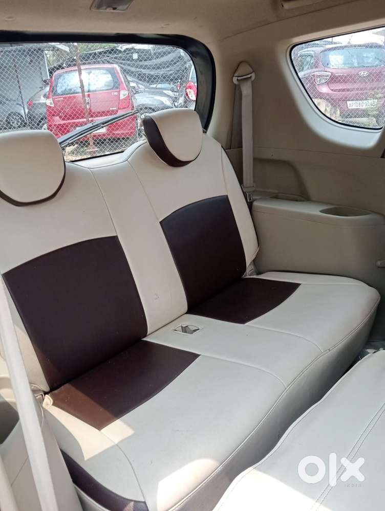 Maruti Suzuki Ertiga Zxi Shvs, 2014, Petrol
