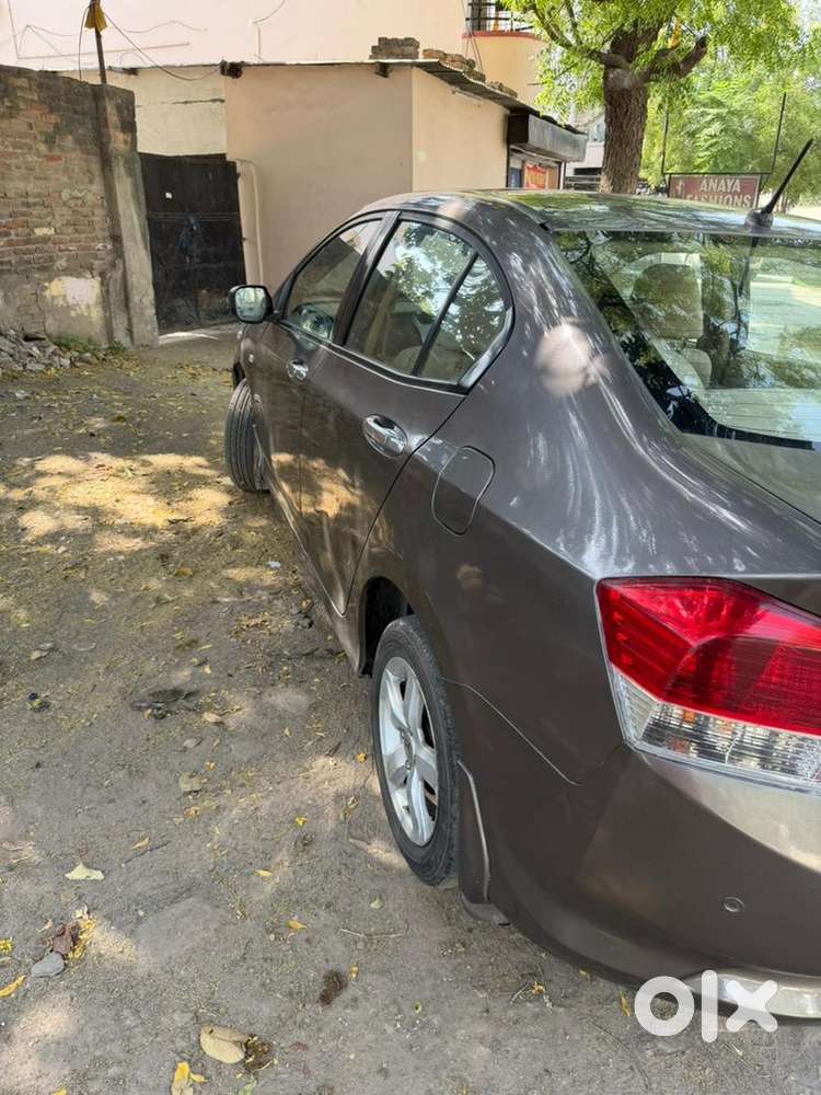 Honda City 2011 Cng & Hybrids Well Maintained