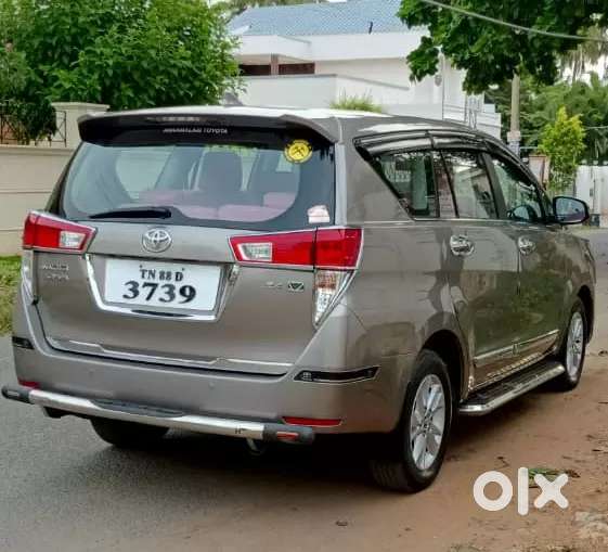 Toyota Innova 2.5 Vx 8 Str, 2018, Diesel
