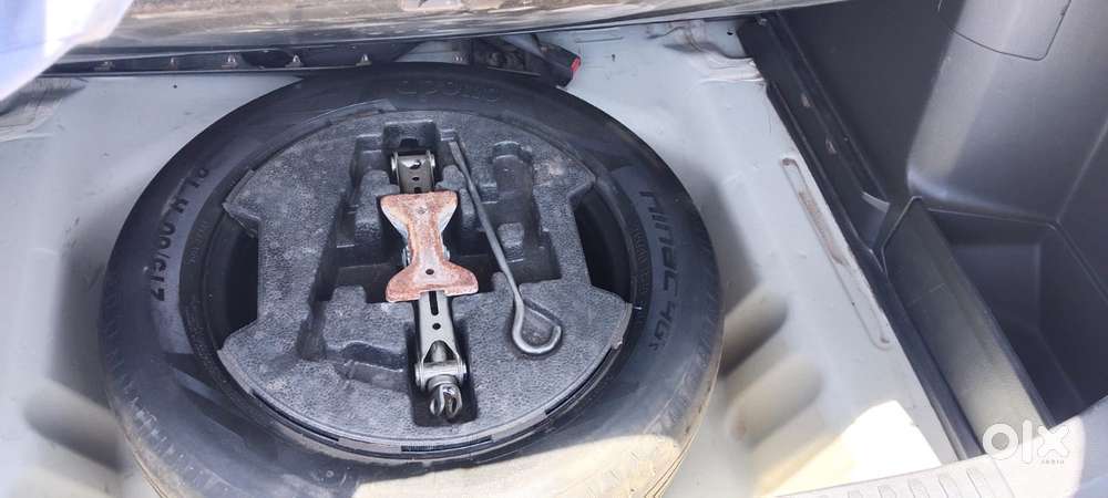 Maruti Suzuki Brezza Zdi+ Dual Tone, 2017, Diesel