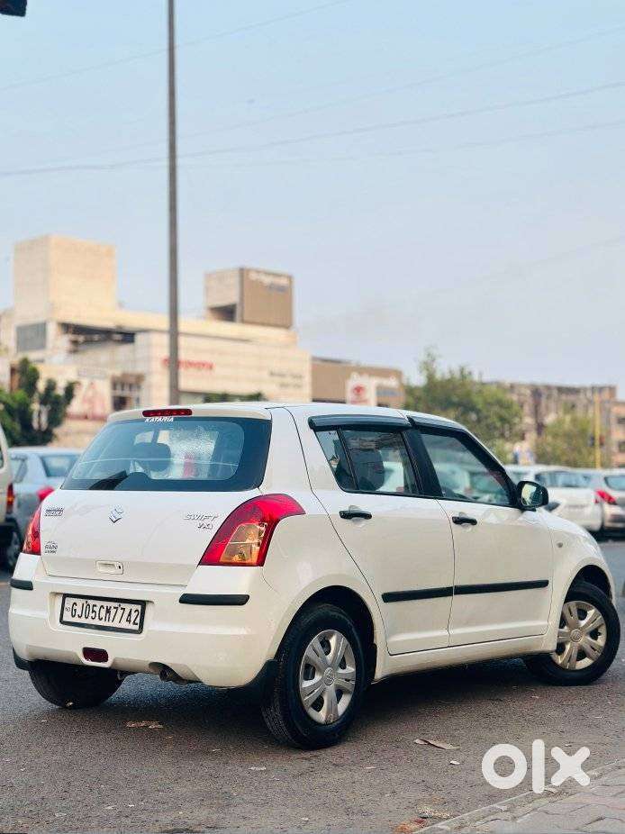 Maruti Suzuki Swift 1.2 Vxi (o), 2010, Petrol
