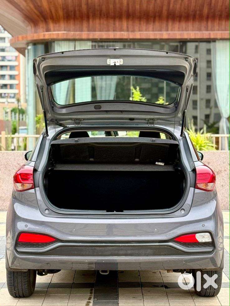 Hyundai I20 Sportz Plus Dual Tone, 2019, Petrol