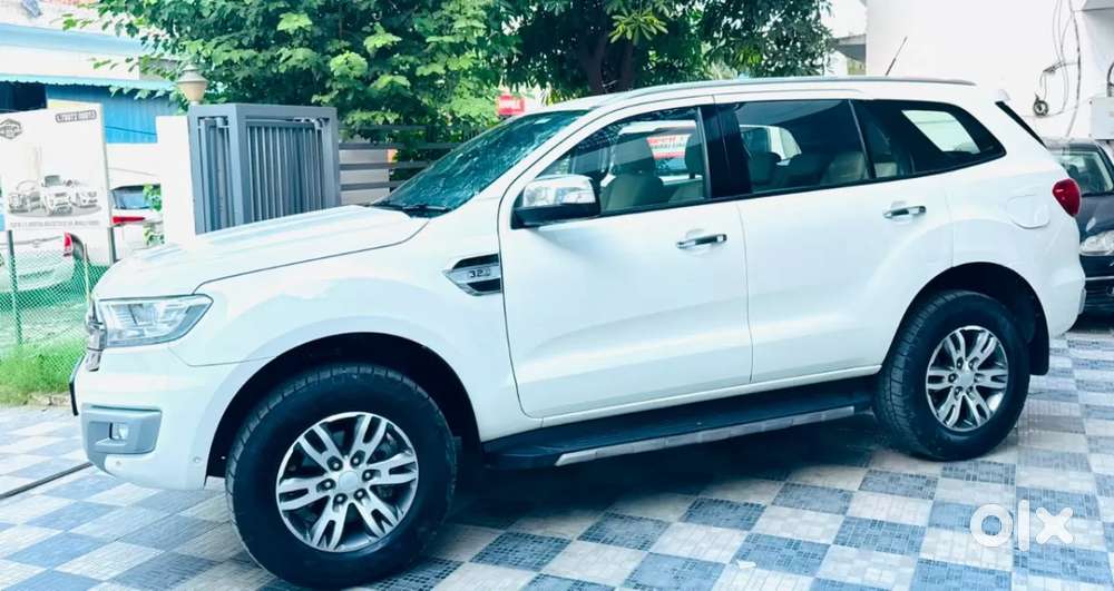 Ford Endeavour 3.2 Titanium At 4x4, 2017, Diesel