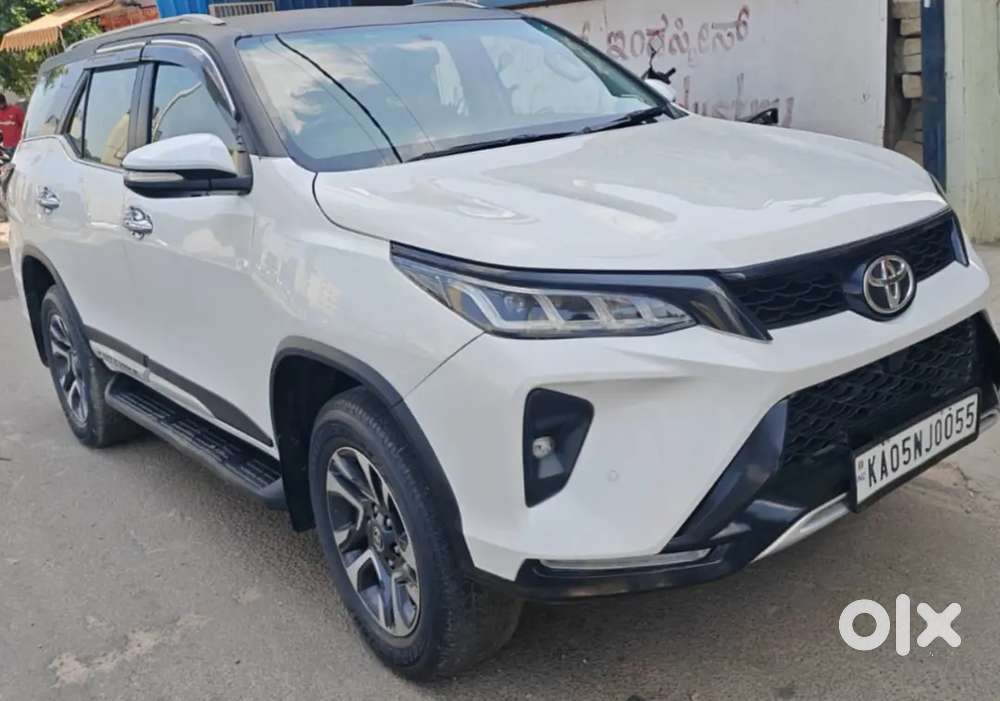 Toyota Fortuner Legender 2023
