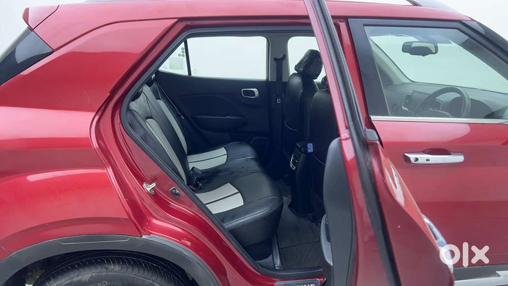 Hyundai Venue Sx Plus Turbo Dct, 2019, Petrol