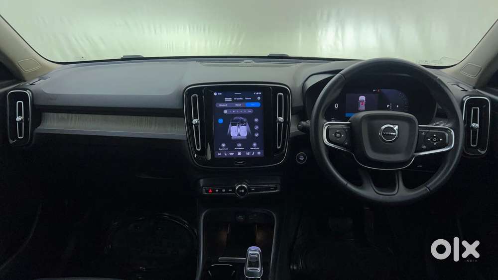 Volvo Xc40 B4 Ultimate, 2023, Petrol