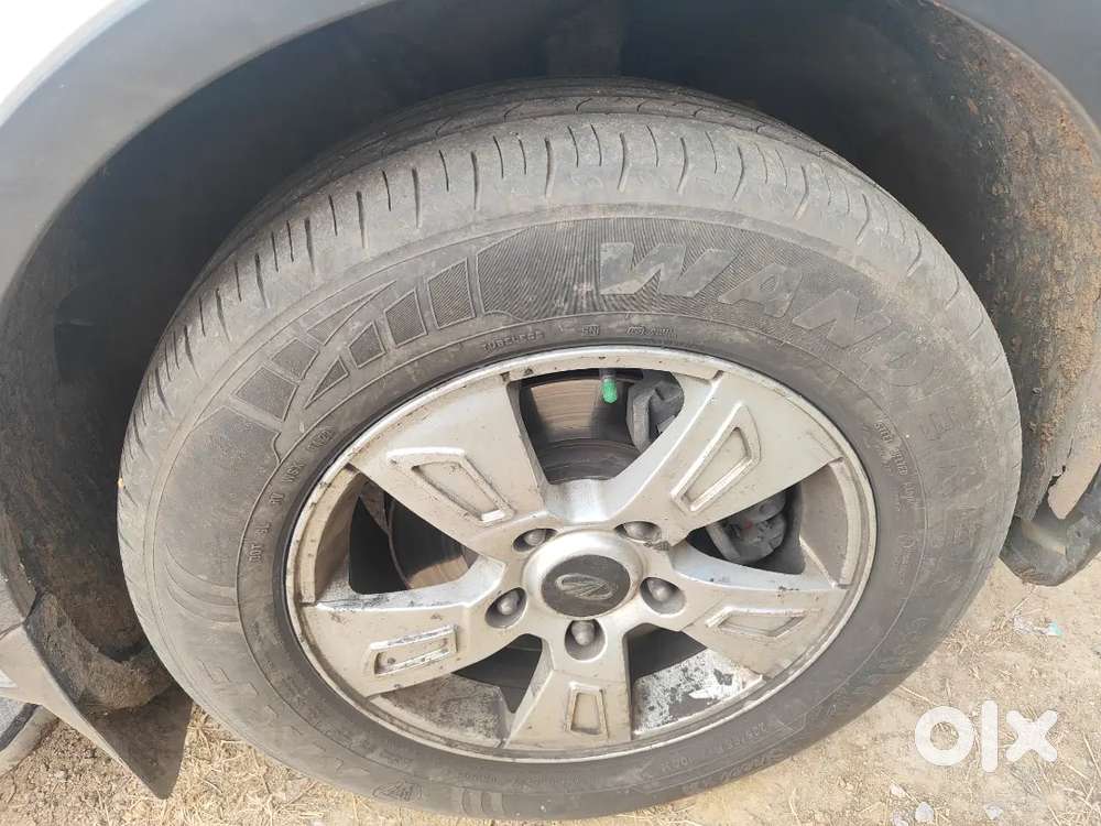 Mahindra Xuv500 2012 Diesel 145000 Km Driven