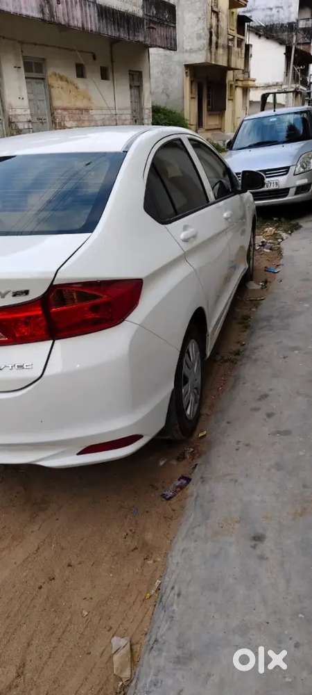 Honda City 2014 Petrol Manual