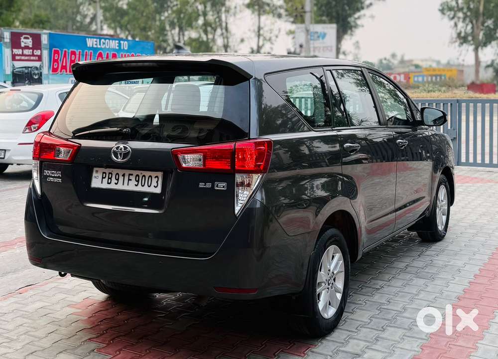 Toyota Innova Crysta 2.4 G Mt 7 Str, 2019, Diesel