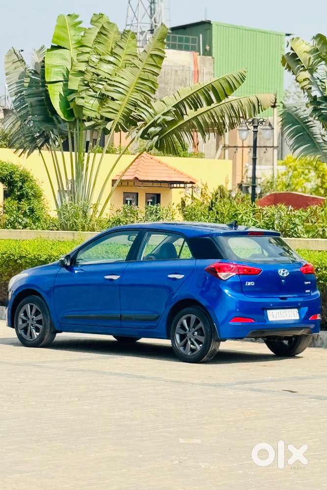 Hyundai I20 Asta (o) 1.2 Ivt, 2016, Cng & Hybrids
