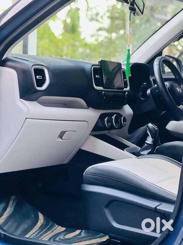 Hyundai Venue 1.0 Sx (o) Turbo Imt, 2022, Petrol