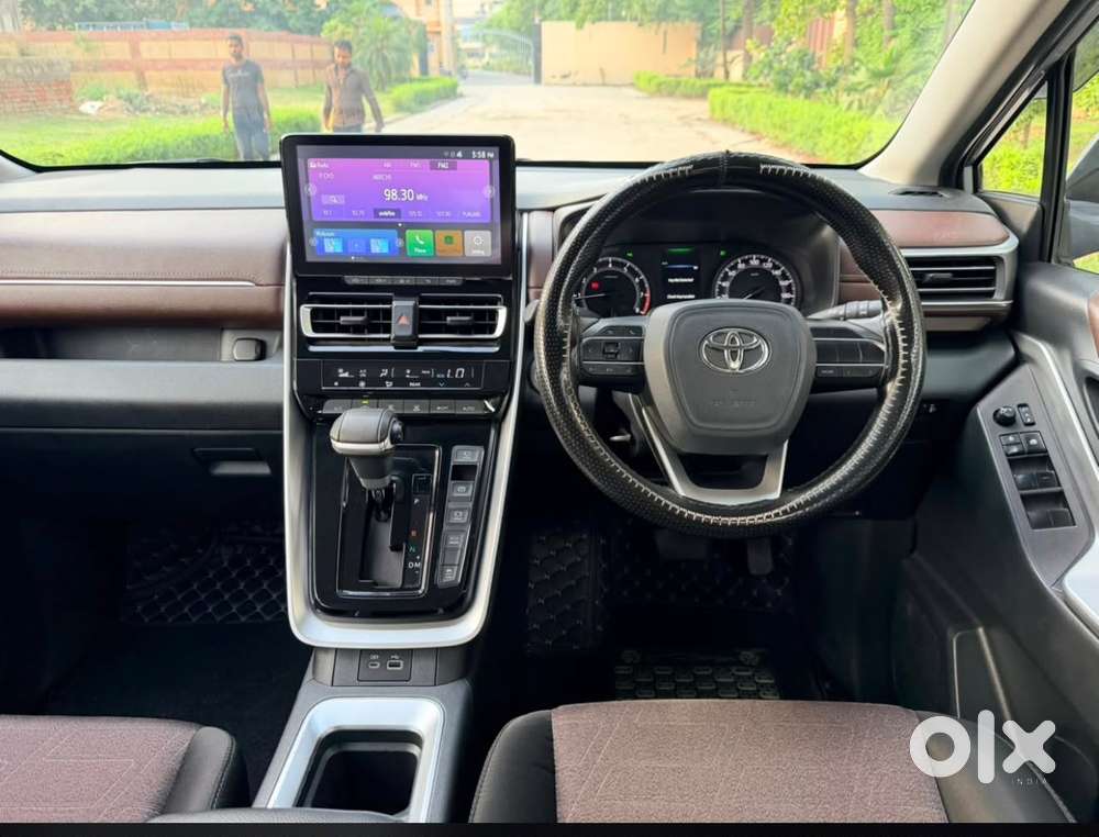 Toyota Innova Hycross 2.0 Gx 7 Str, 2025, Petrol