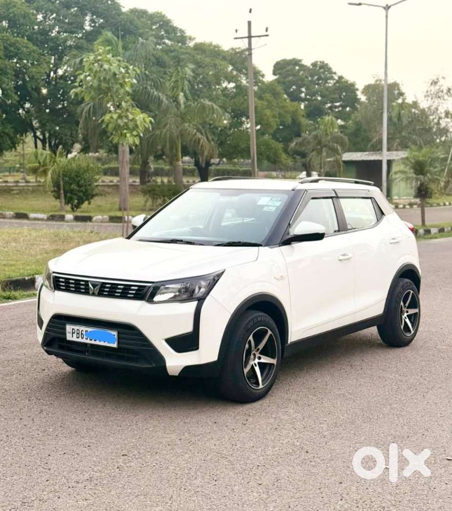 Mahindra Xuv300 W6 Diesel, 2022, Diesel