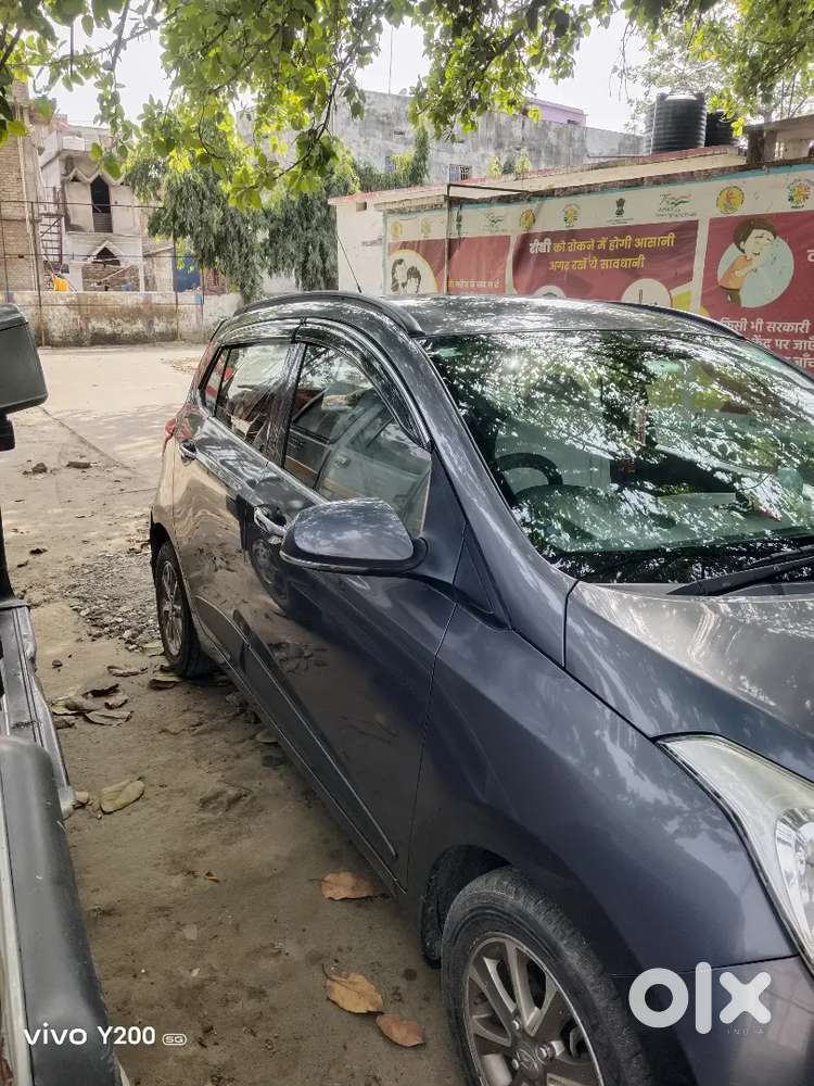 Hyundai Grand I10 2016 Petrol 75000 Km Driven