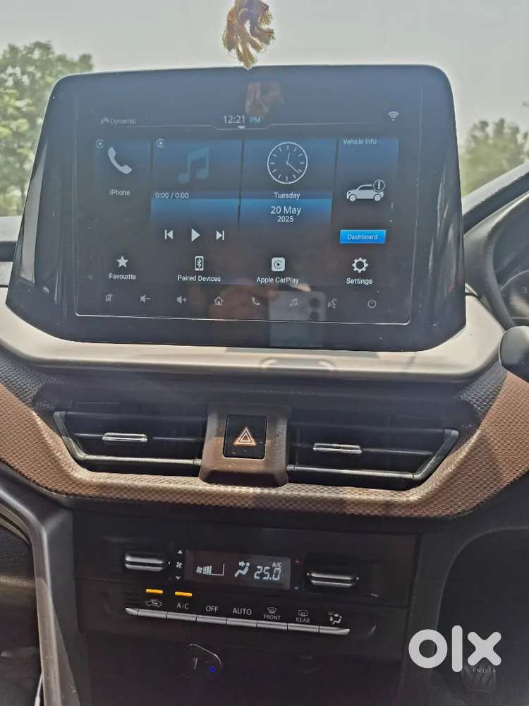 Maruti Suzuki Brezza 2022 Petrol 35000 Km Driven