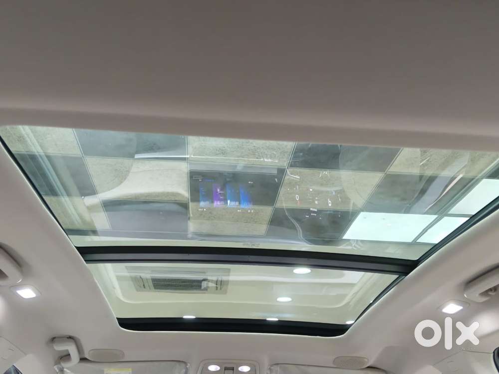 Mahindra Xuv700 2.0 Ax 7 Petrol At Luxury Pack Str, 2023, Petrol