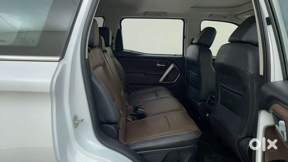 Mahindra Scorpio N Z8 L Petrol At 7 Str, 2022, Petrol