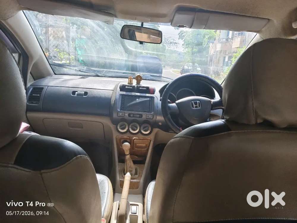 Petrol And Cng Both Good Milage Honda City Zx 2006