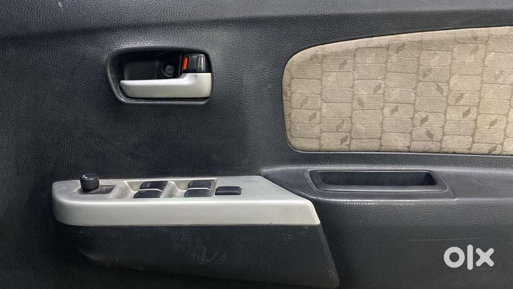 Maruti Suzuki Wagon R 1.0 Vxi, 2014, Petrol