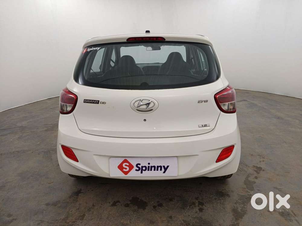 Hyundai Grand I10 Era, 2016, Petrol