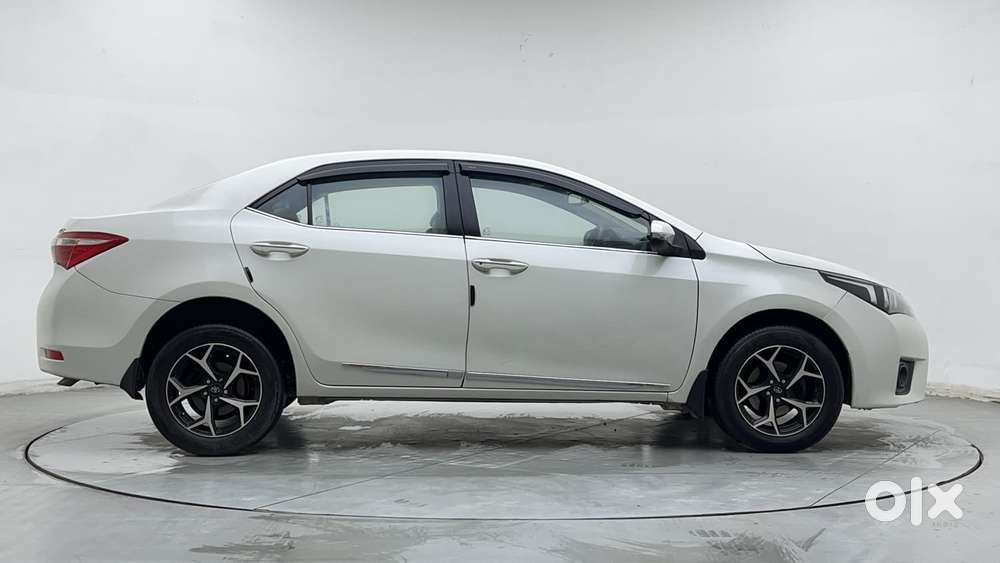 Toyota Corolla Altis Vl, 2017, Petrol