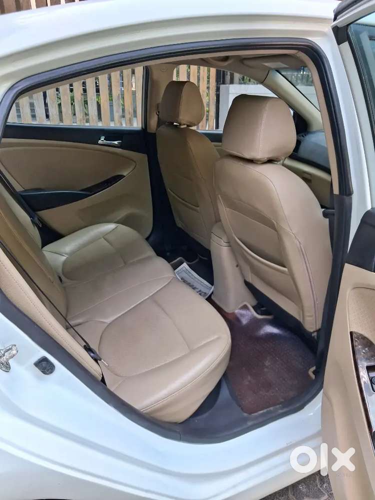 Verna Fluidic 1.6 Sx Deisel Crdi Button Start
