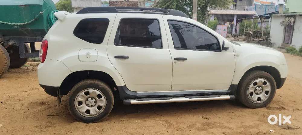 Renault Duster 2013 Petrol Good Condition