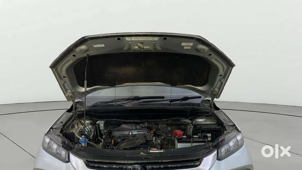 Maruti Suzuki Grand Vitara 1.5 Alpha Smart Hybrid Dual Tone, 2022, P..