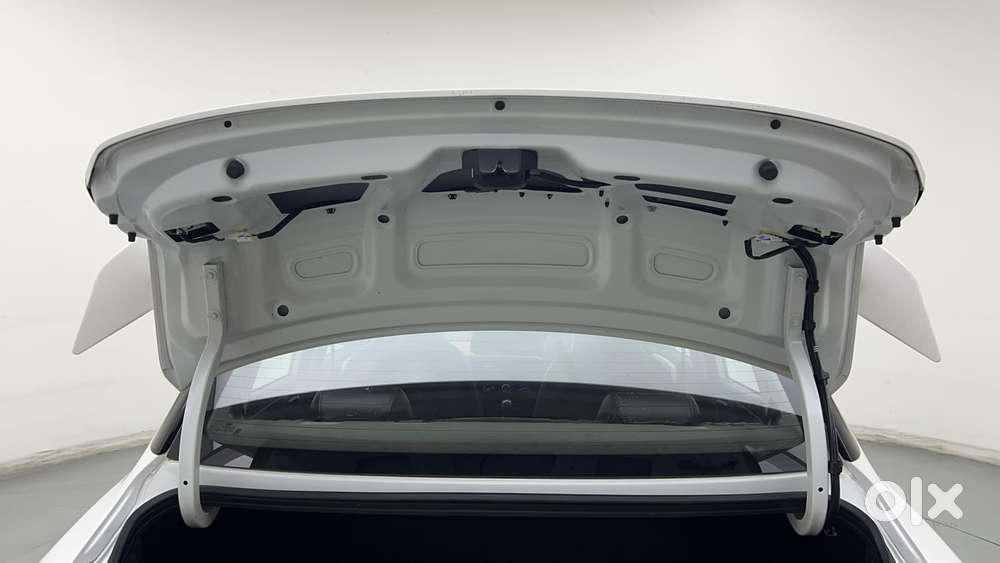 Hyundai Aura [2023-ongoing] 1.2 S Petrol Manual, 2025, Petrol
