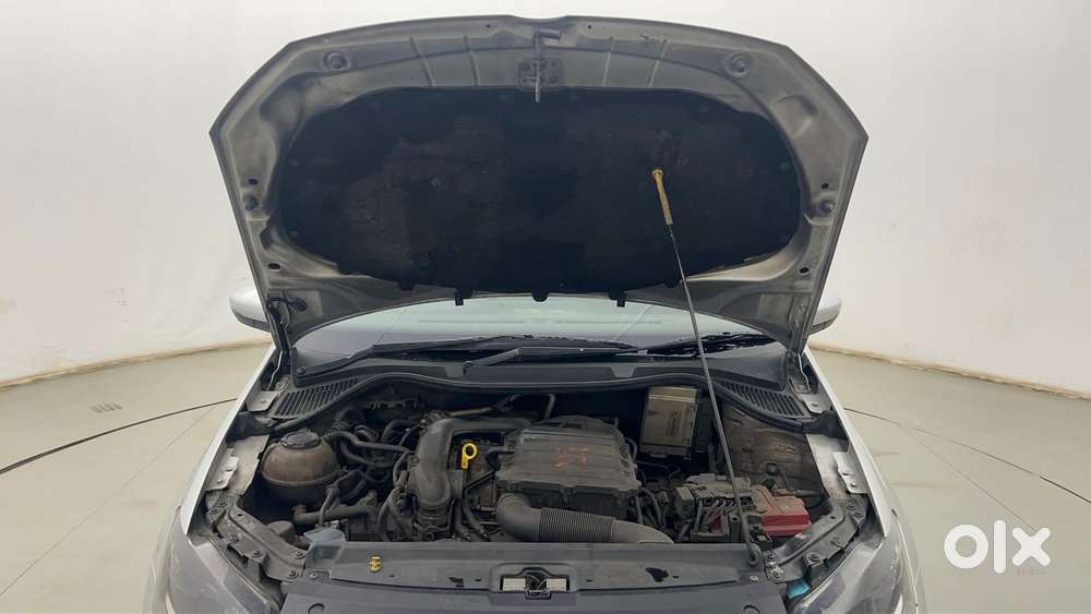 Volkswagen Vento Petrol Highline At, 2021, Petrol