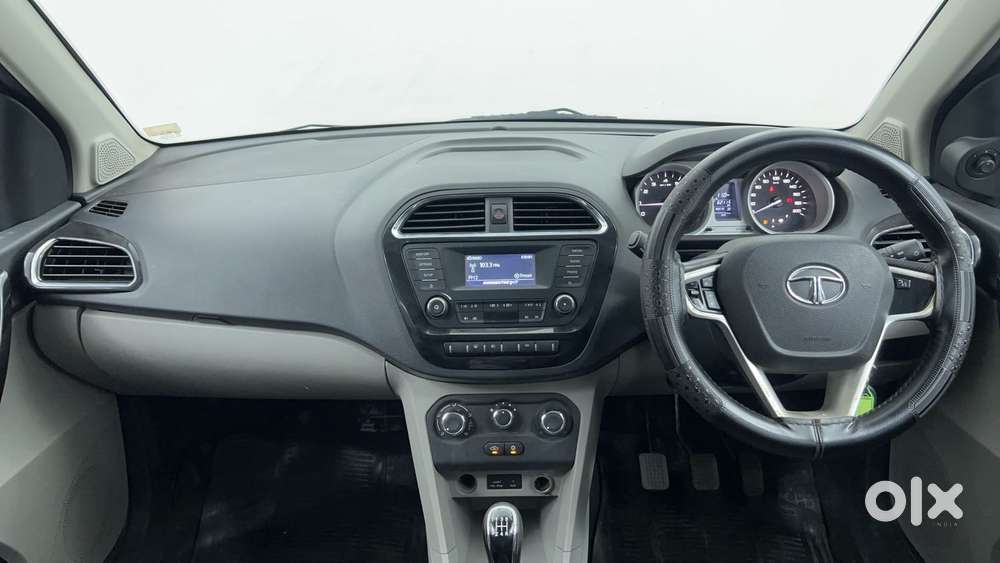 Tata Tiago Xz, 2016, Petrol