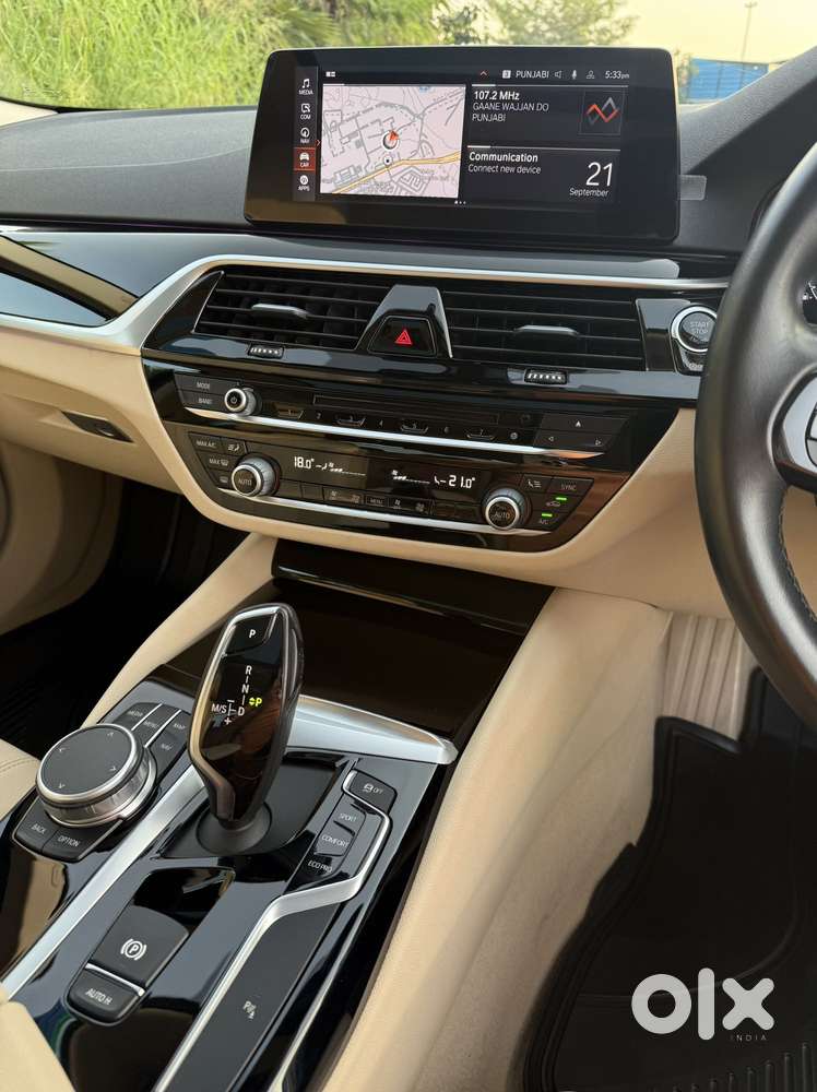 Bmw 5 Series 2.0 530i Sport Line, 2020, Petrol