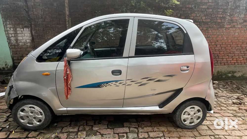 Tata Nano Xe 2013