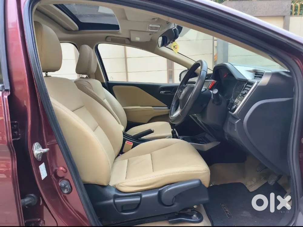 2015 Honda City Vx Manual With Sunroof Driven 57000 Kms For 4,95,000/-