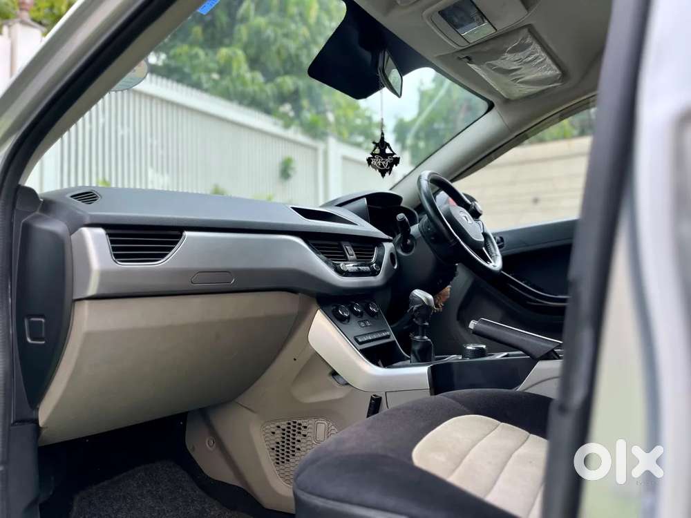 Tata Nexon 1.2 Revotron Xm, 2018, Petrol