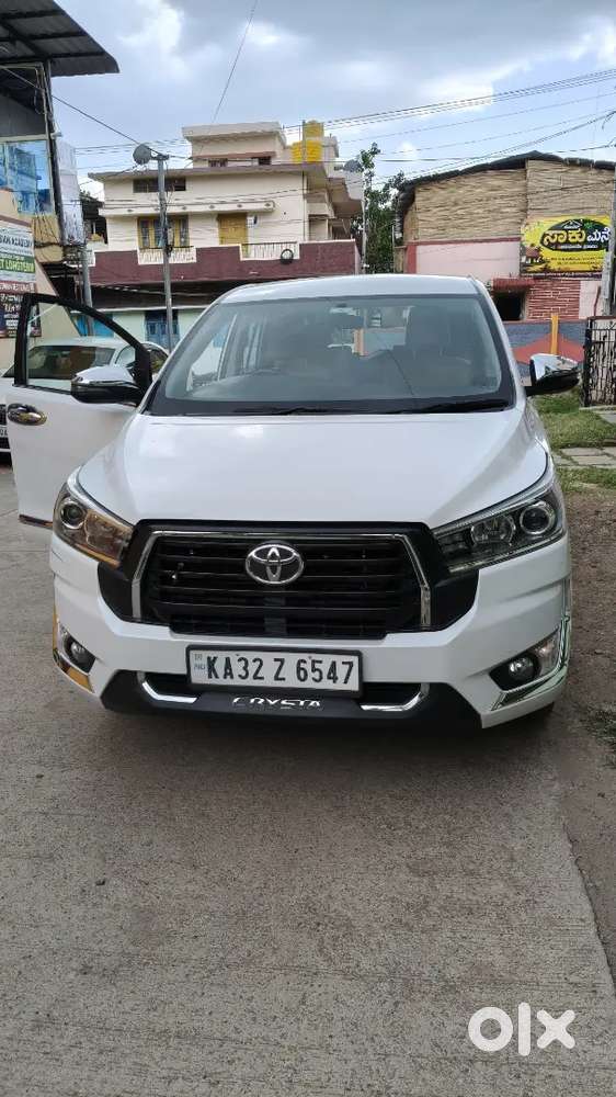 Toyota Innova Crysta Zx 2023