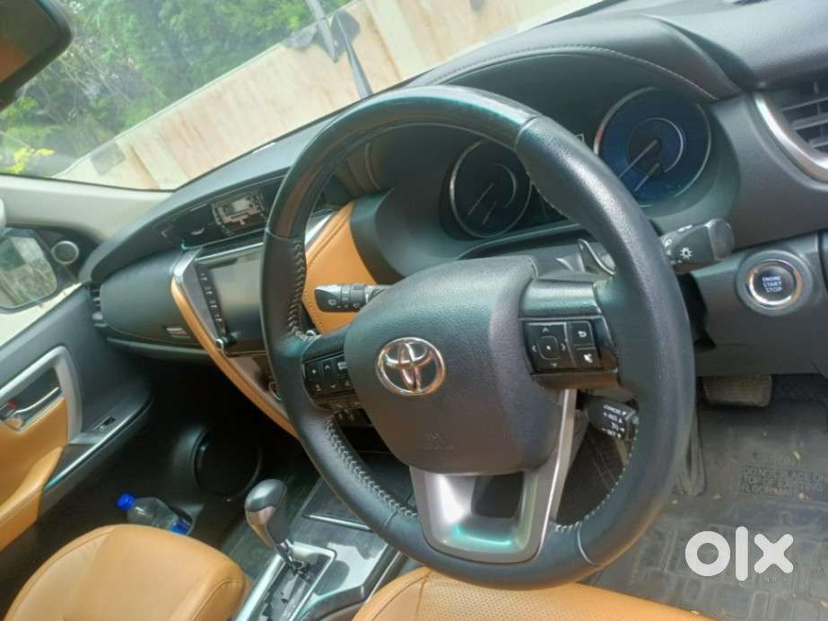 Toyota Fortuner [2021-ongoing] 2.8 2wd Diesel At, 2022, Diesel
