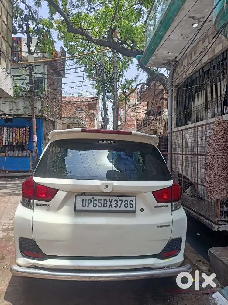 Honda Mobilio 2015 Diesel Well Maintained