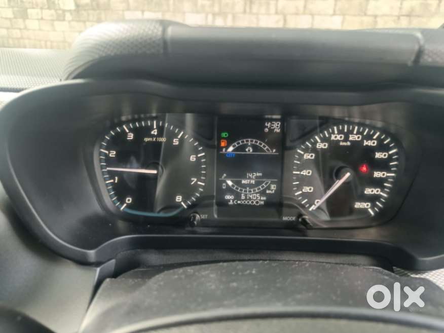 Tata Altroz 1.2 Xt, 2022, Petrol