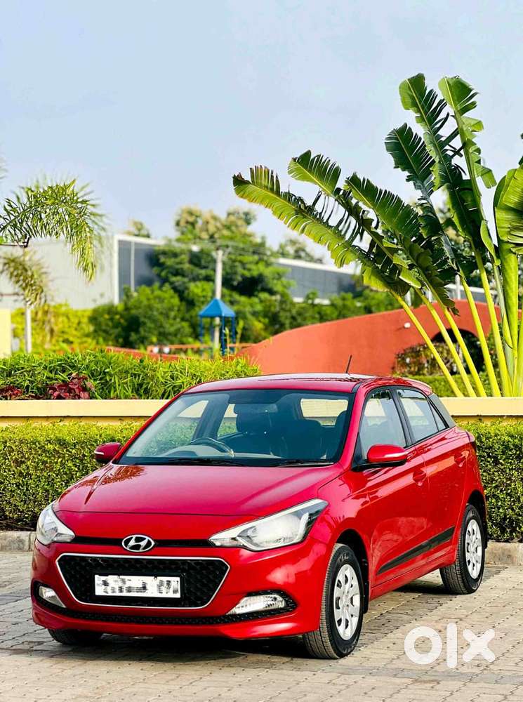Hyundai Elite I20 1.4 Sportz (o) Crdi, 2015, Diesel