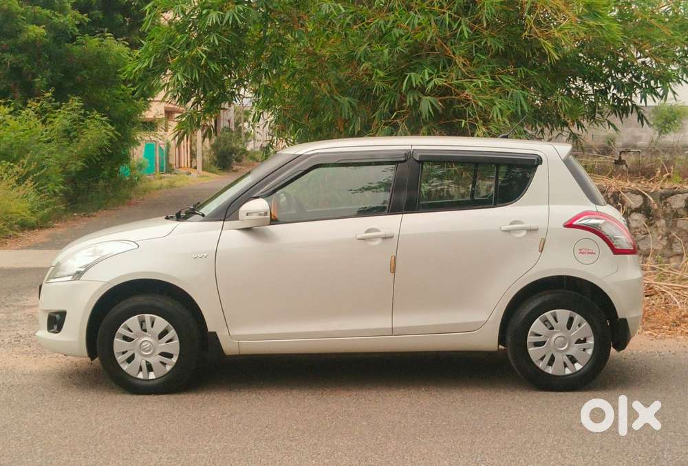 Maruti Suzuki Swift Vxi, 2014, Petrol